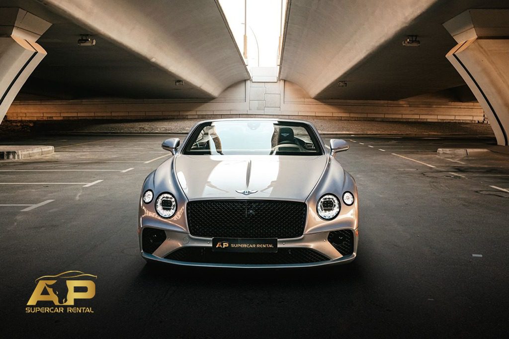 Experience the Best: VIP Luxury Car Rental in Dubai